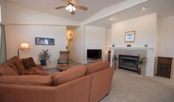 171 Leisure Park Cir, Santa Rosa, CA 95401