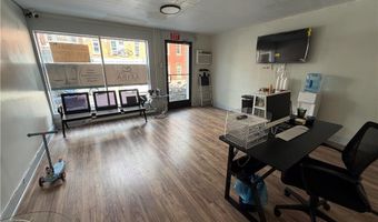 112 114 N 8th St, Allentown, PA 18101