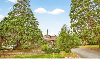 527 Chestnut St, Ashland, OR 97520