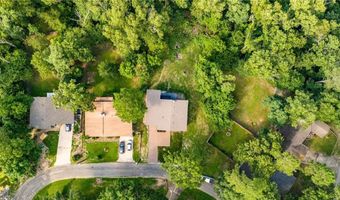 25 Grisham Cir, Bella Vista, AR 72715