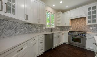 7414 QUIXOTE Ct, Bowie, MD 20720