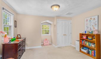 17 Will Croft St, Cumberland, RI 02864