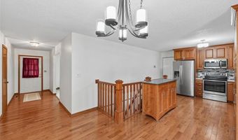 2818 Eisenhower Ave, Ames, IA 50010