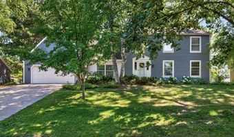 8906 138th Street Ct, Apple Valley, MN 55124