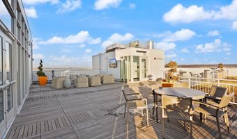 925 N FAIRFAX St 207, Alexandria, VA 22314