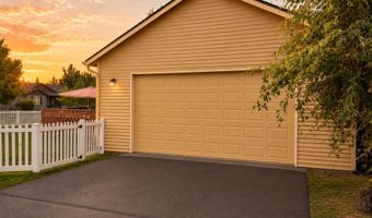 61367 Woodbury Ln, Bend, OR 97702