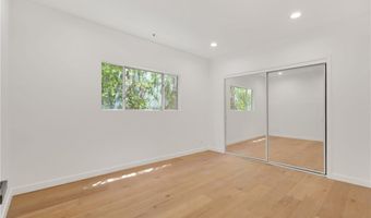 1871 Greenfield Ave 102, Los Angeles, CA 90025