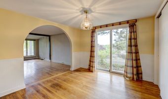 120 Highland Ave, Branford, CT 06405