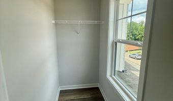214 Fowler Farms Dr, Auburn, GA 30011