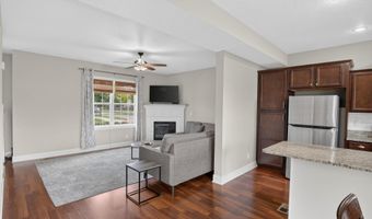 2706 Kingston Dr, Ames, IA 50010