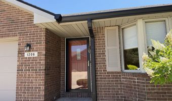 1206 Sugar Pine Dr, Anderson, IN 46012