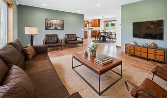2636 Bluegrass Blvd SW, Backus, MN 56435