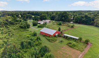 5572 Section Line Rd, Albertville, AL 35950