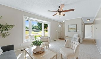 511 Edgewood Ave, Augusta, KS 67010