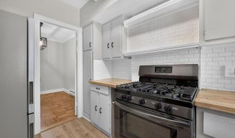 1557 MOUNT EAGLE, Alexandria, VA 22302