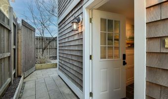 7 Coddington Wharf, Newport, RI 02840