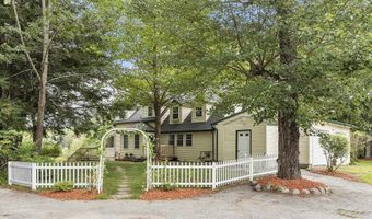 49 Sebbins Pond Dr, Bedford, NH 03110