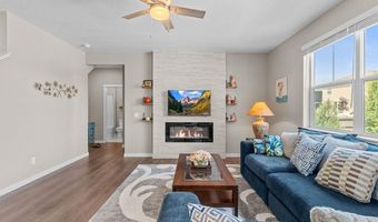 1661 Vantage Pkwy, Berthoud, CO 80513