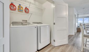 570 Linden Dr 104, Arnolds Park, IA 51331