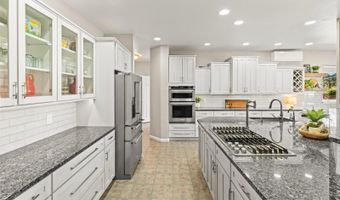 5925 Zinnia Ct, Arvada, CO 80004