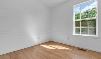 113 Barnegat Blvd S, Barnegat, NJ 08005