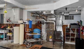 7681 N Farm Road 43, Ash Grove, MO 65604