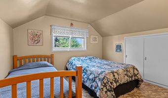 710 Washington St, Algoma, WI 54201