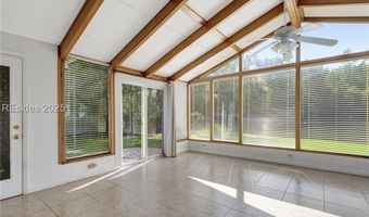4 Wellington Ct, Bluffton, SC 29910
