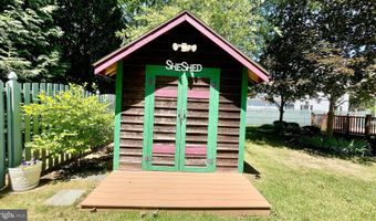 134 S FAIRFIELD Dr, Dover, DE 19901