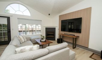 11866 Galloway Loop #37, Eagle River, AK 99577