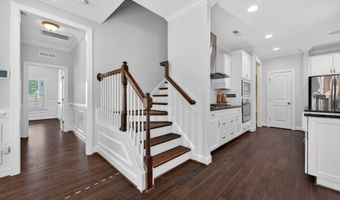 2702 Masonboro Ferry Dr, Apex, NC 27502