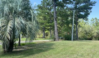 6007 Tyler St, Bay St. Louis, MS 39520