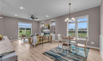 1006 Bluestem Cir, Baldwin City, KS 66006
