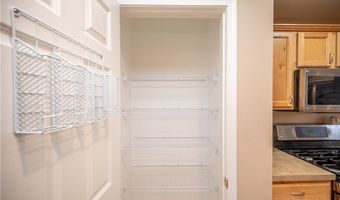 125 Fitch Blvd 201, Austintown, OH 44515