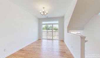 2741 Bristol Ridge Dr, Ann Arbor, MI 48105