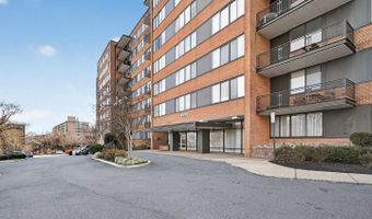 4390 LORCOM Ln 410, Arlington, VA 22207