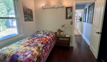112 S Crest Dr, Burlington, VT 05401