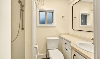 527 Chestnut St, Ashland, OR 97520