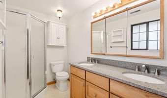 61176 Larkwood Dr, Bend, OR 97702