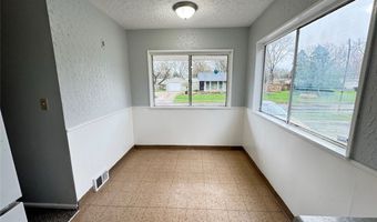 866 Warrington Rd, Akron, OH 44320