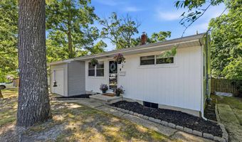 110 Pennsylvania Ave, Absecon, NJ 08201