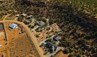 2868 N Foothill Dr, Apple Valley, UT 84737
