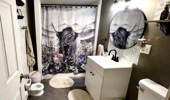 631 Baughman St, Ansonia, OH 45303