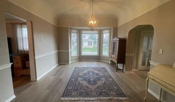 307 N Van Buren St, Auburn, IN 46706