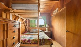 1035 Mohegan Trl, Block Island, RI 02807
