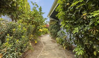 1361 Calle Aurora, Camarillo, CA 93010