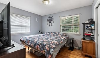 341 Abbyshire Rd, Akron, OH 44319