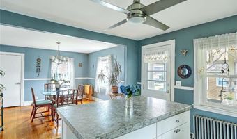 141 Cornell St, Cranston, RI 02920