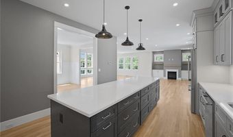 15 Tuscan Ct, Cumberland, RI 02864