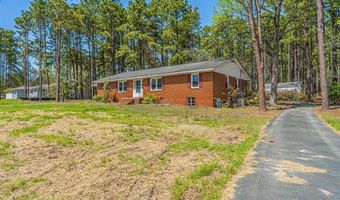 10395 Nc 211, Aberdeen, NC 28315